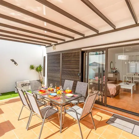 Elma Villa Playa Blanca